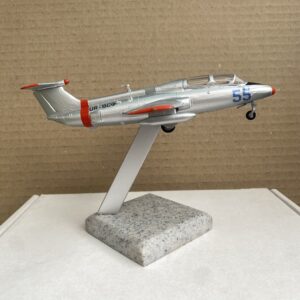 Модель Літака Aero L-29 Delfin